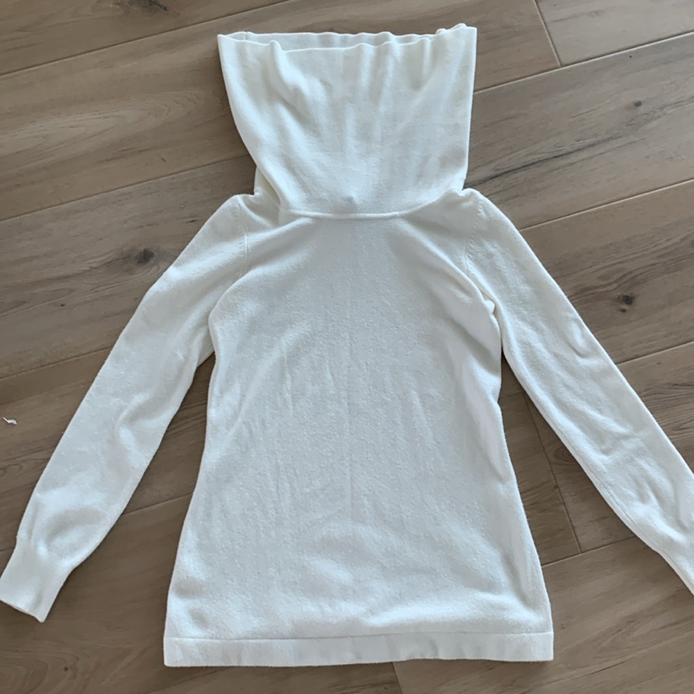 French Connection Sweater - Picture 4 of 5